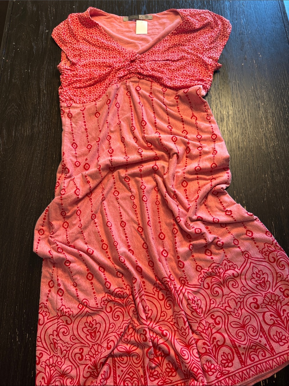 Athleta Pink Red Patterned V-Neck Dress